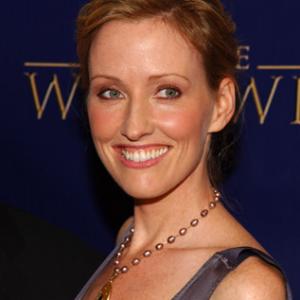 Janel Moloney at event of The West Wing 1999