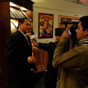 Being interviewed by the Spanish media after presentation of the play EL DUQUE DE HIERRO (THE IRON DUKE) in which Gino starred and directed.