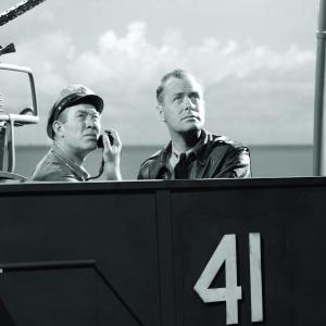 Still of Ward Bond and Robert Montgomery in They Were Expendable 1945
