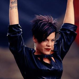 Still of Pink in Charlie's Angels: Full Throttle (2003)