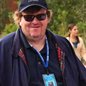 Michael Moore at event of Bowling for Columbine 2002