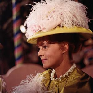 Still of Jeanne Moreau in Viva Maria! (1965)