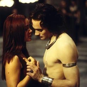 Still of Marguerite Moreau and Stuart Townsend in Queen of the Damned 2002