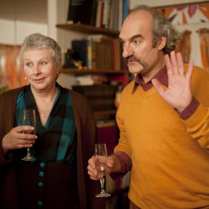Still of Yolande Moreau and Michel Vuillermoz in Camille redouble (2012)