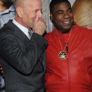 Bruce Willis and Tracy Morgan at event of Tik nekvieskite faru! 2010