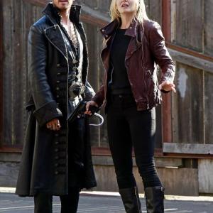 Still of Jennifer Morrison and Colin O'Donoghue in Once Upon a Time (2011)