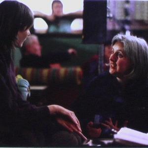 Emily Mortimer and Shona Auerbach in Dear Frankie 2004