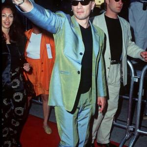 Larry Mullen Jr at event of Mission Impossible 1996