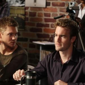 Still of James Van Der Beek and Chad Michael Murray in One Tree Hill 2003