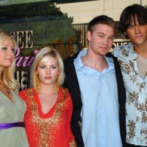 Elisha Cuthbert Paris Hilton Chad Michael Murray and Jared Padalecki at event of Vasko namai 2005