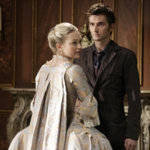 Still of Sophia Myles and David Tennant in Doctor Who (2005)