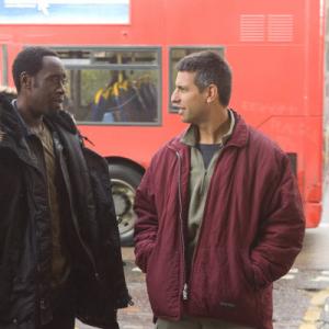 Still of Don Cheadle and Jeffrey Nachmanoff in Isdavikas 2008