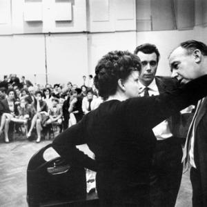 Judy Garland, Dirk Bogarde, Ronald Neame