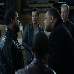 Ice Cube John Leguizamo Kevin Hart foreground Laurence Fishburne and William Neenan in Ride Along