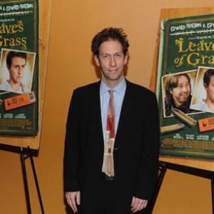 Tim Blake Nelson at event of Leaves of Grass 2009