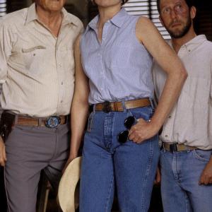 Still of Sigourney Weaver, Jon Voight and Tim Blake Nelson in Holes (2003)