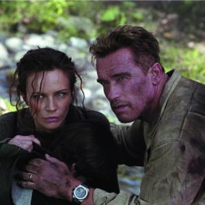 Still of Arnold Schwarzenegger and Francesca Neri in Kerstas (2002)