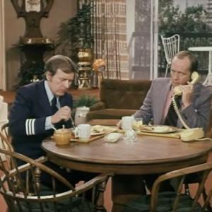 Still of Bill Daily and Bob Newhart in The Bob Newhart Show 1972