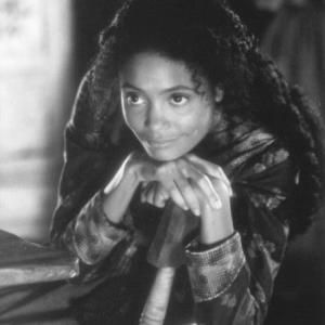 Still of Thandie Newton in Beloved 1998