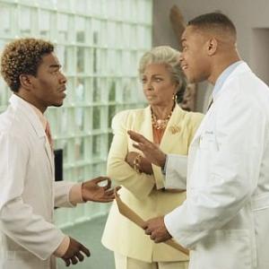 Still of Cuba Gooding Jr., Sisqó and Nichelle Nichols in Snow Dogs (2002)