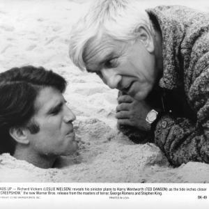 Still of Leslie Nielsen and Ted Danson in Creepshow 1982