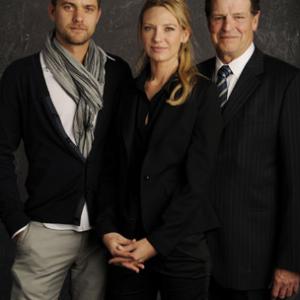 Joshua Jackson John Noble and Anna Torv