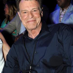 John Noble at event of American Idol The Search for a Superstar 2002