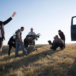 Matthew McConaughey Christopher Nolan and Mackenzie Foy in Tarp zvaigzdziu 2014