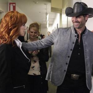 Still of Reba McEntire and Jeffrey Nordling in Malibu Country 2012