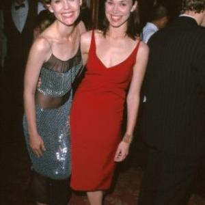 Embeth Davidtz and Frances O'Connor at event of Mansfield Park (1999)