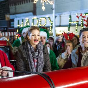 Still of Candace Cameron Bure Brian DoyleMurray and David ODonnell in Christmas Under Wraps 2014
