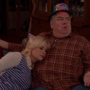 Still of Jim OHeir and Amy Poehler in Parks and Recreation 2009