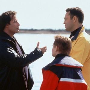 Still of John Travolta, Vince Vaughn and Matt O'Leary in Domestic Disturbance (2001)