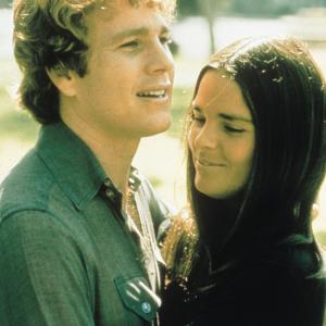 Still of Ali MacGraw and Ryan O'Neal in Love Story (1970)