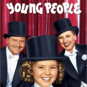 Shirley Temple, Charlotte Greenwood and Jack Oakie in Young People (1940)