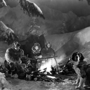 Still of Clark Gable Jack Oakie Loretta Young and Buck in The Call of the Wild 1935