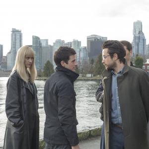 Still of Justin Chatwin, Craig Olejnik and Lauren Lee Smith in The Listener (2009)