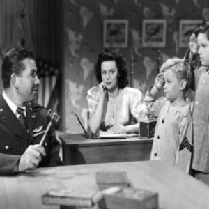 Helen Mack and Larry Olsen in Divorce (1945)