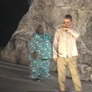Taormina/Teatro Greco/ Antonio Orfanò con(alle spalle)Desirè Bastareaud /in una scena di 