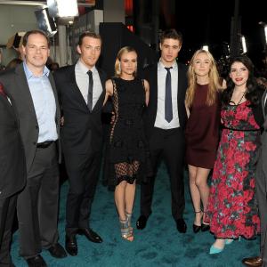 Tom Ortenberg Diane Kruger Saoirse Ronan Max Irons Jake Abel and Stephenie Meyer at event of Sielonese 2013