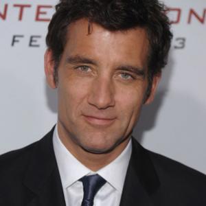 Clive Owen at event of The International 2009