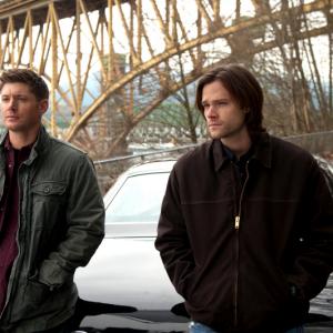 Still of Jensen Ackles and Jared Padalecki in Supernatural (2005)