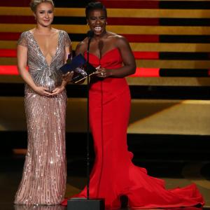 Hayden Panettiere and Uzo Aduba at event of The 66th Primetime Emmy Awards (2014)