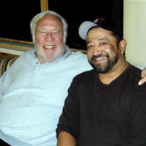 George Kennedy & Alejandro on the set of 