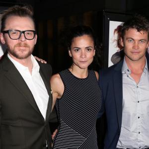 Alice Braga, Simon Pegg and Luke Hemsworth at event of Kill Me Three Times (2014)