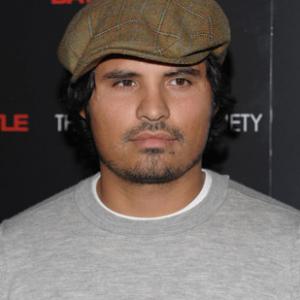 Michael Peña at event of Battle in Seattle (2007)