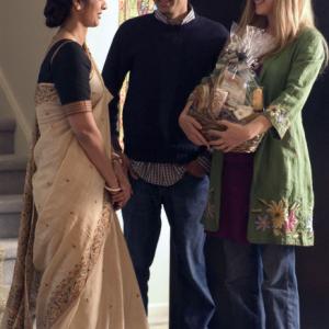 Still of Tabu Jacinda Barrett and Kal Penn in The Namesake 2006