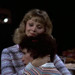 Still of Shelley Long and Rhea Perlman in Cheers (1982)