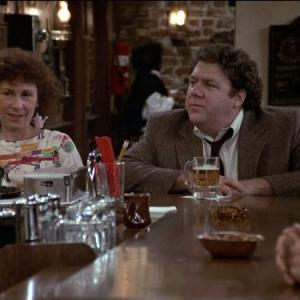 Still of George Wendt and Rhea Perlman in Cheers (1982)