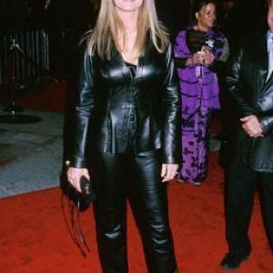 Valerie Perrine at event of What Women Want 2000